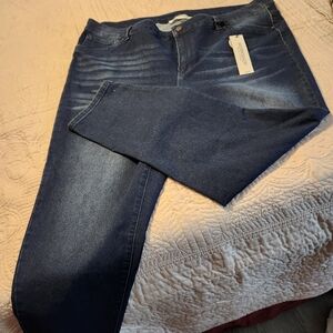 Workshop Republic Clothing